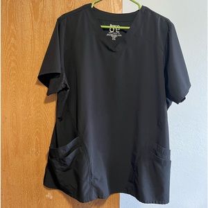 Black scrub top size 2XL
